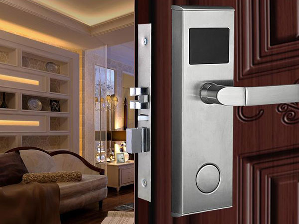 苍梧24小时上门开锁公司